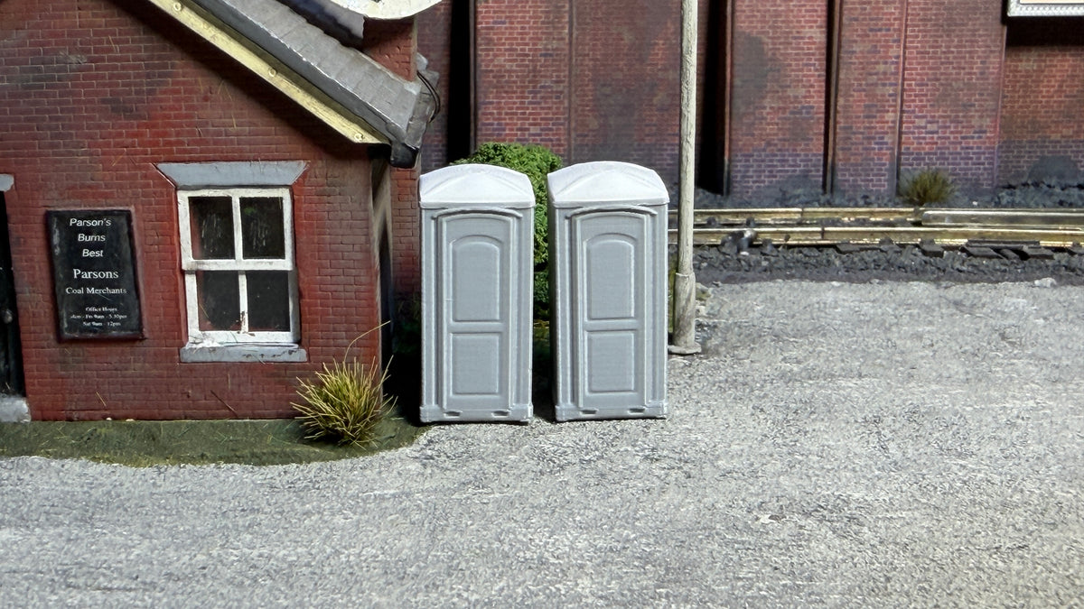 Portable Toilet (Pack of 2) in OO Scale