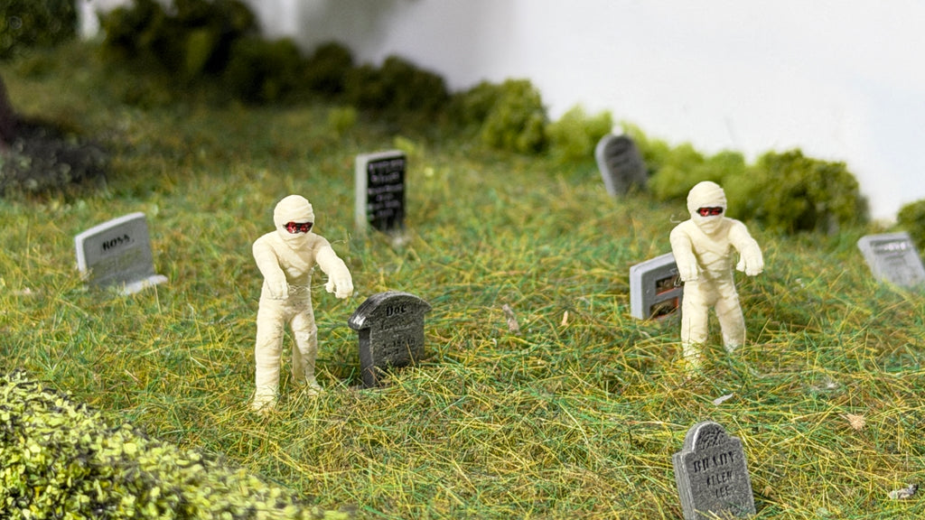 Egyptian Mummy Figure (Pack of 2) in OO Scale