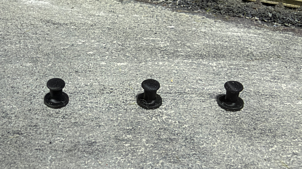 Mooring Bollards (Pack of 6) in OO Scale